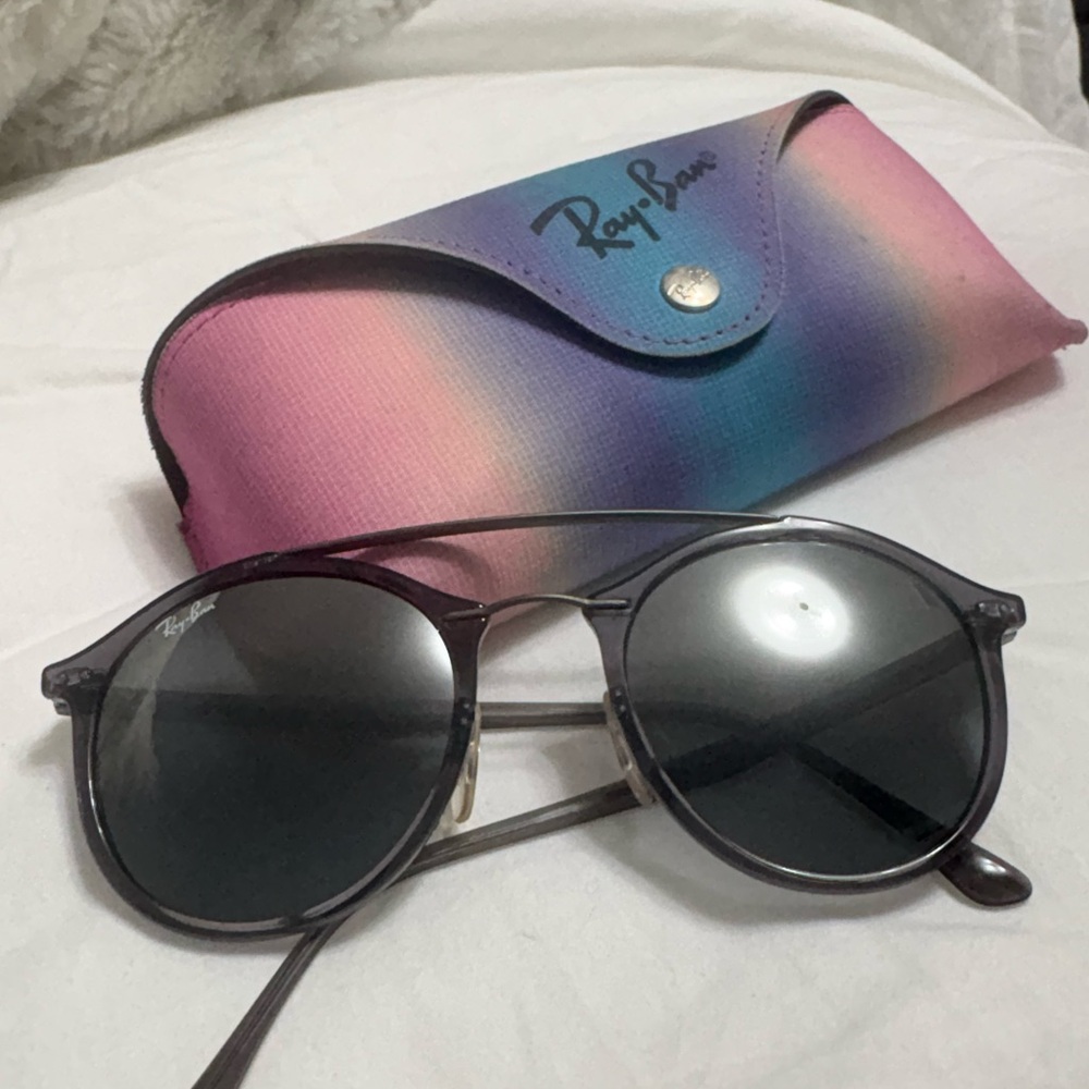 Ray-ban Silver Frame sunglasses